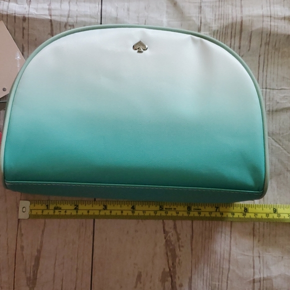 ♠️1 New Kate Spade Medium Cosmetic Case♠️ - Picture 10 of 10